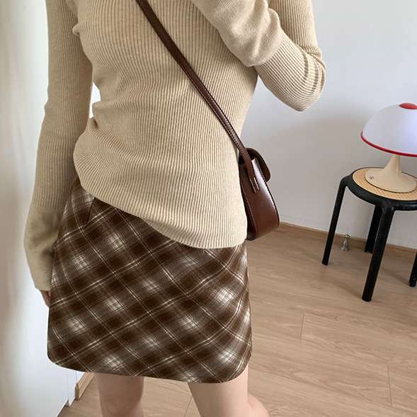 https://fulmo-img-server.com/checkystyle/ffb3621e90204638bd801ff6b4aa723a.jpeg