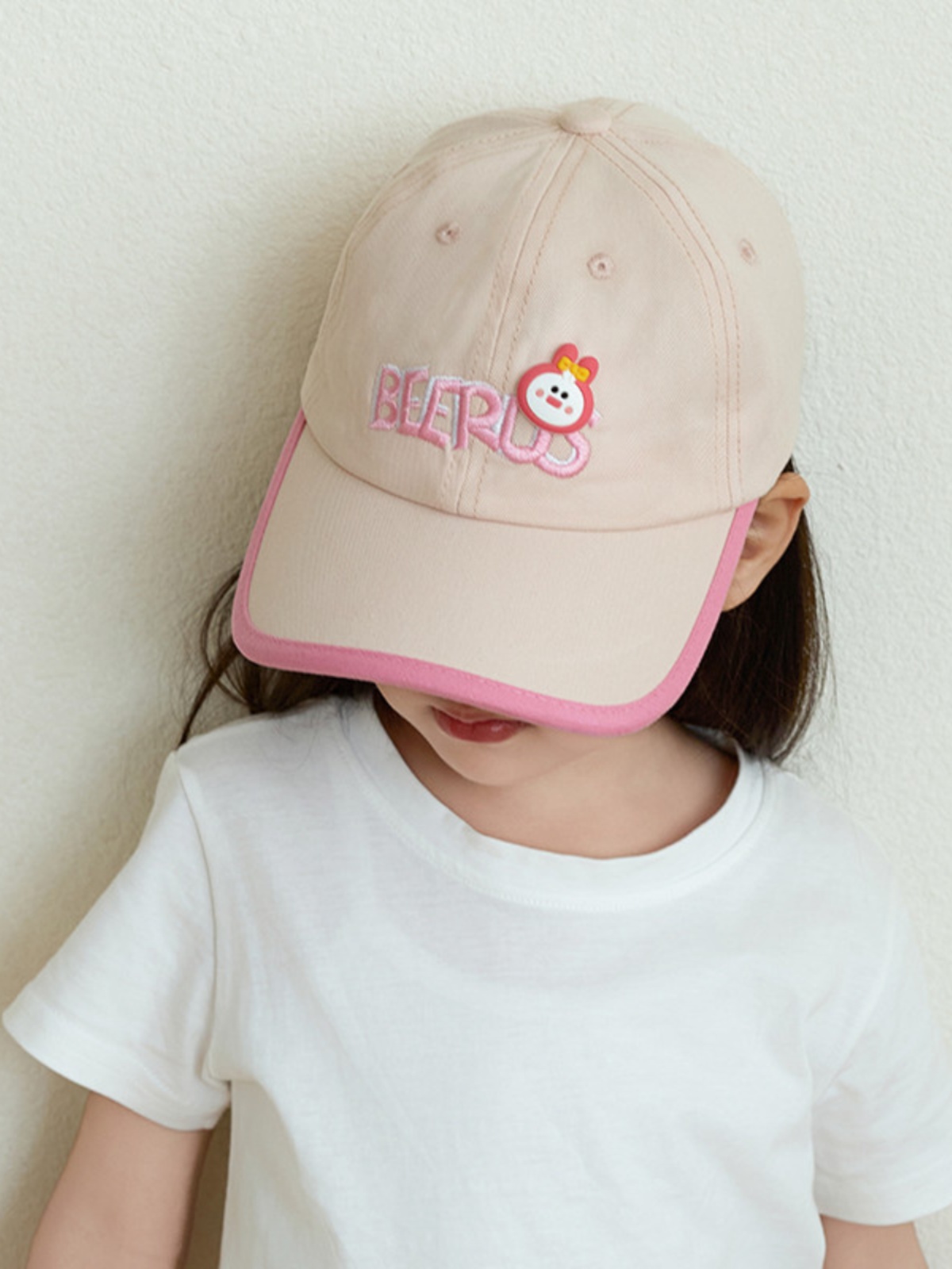 https://fulmo-img-server.com/cheerhat/00077376-f2c1-43cd-8f25-f35fb6c2432c.jpg