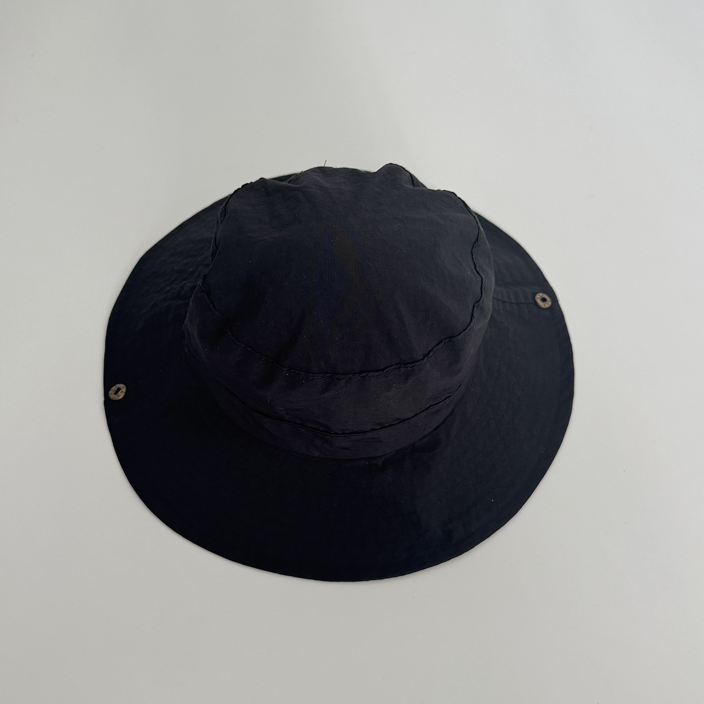 https://fulmo-img-server.com/cheerhat/012dbe82-1eb9-4fd4-bc1a-687899e9e1c7.jpg
