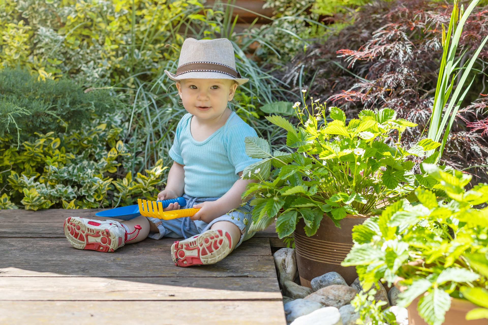 1歳の夏におすすめのキッズ帽子と選び方【年齢別サイズ表つき】