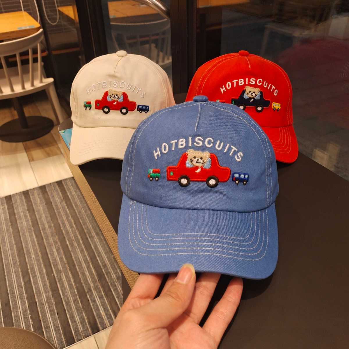 https://fulmo-img-server.com/cheerhat/1756447809721_1e49i62u_o605579t.jpeg