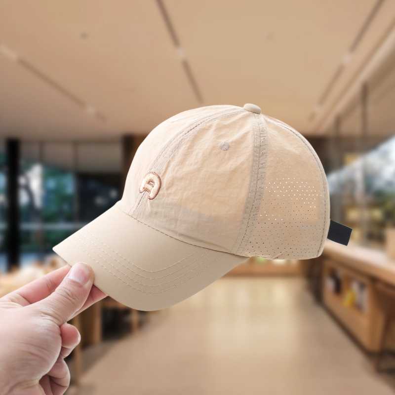キッズ帽子 キノコ刺繍入り軽量通気性キッズキャップ