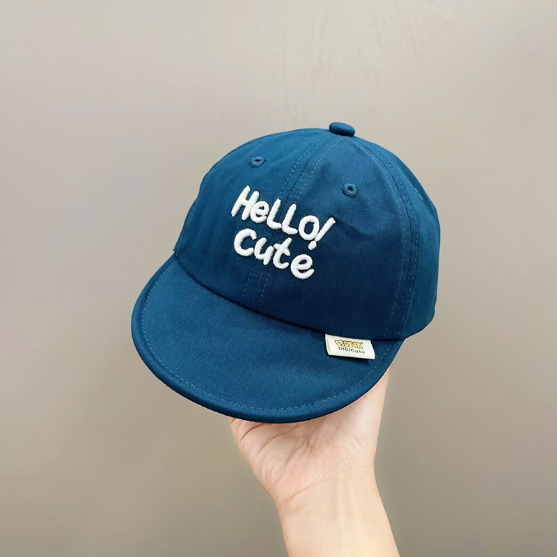 キッズ帽子 HELLO刺繍のやわらか帽子