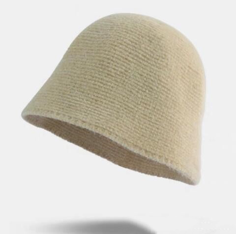 https://fulmo-img-server.com/cheerhat/249c93e9-d931-4bba-8f96-695a95d3f0ea.jpg