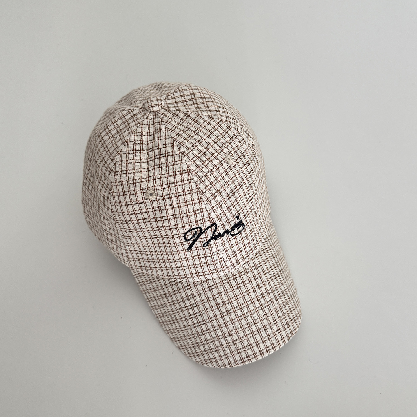 https://fulmo-img-server.com/cheerhat/25e528a8-d97d-4118-99ca-fddef2bc182e.jpg