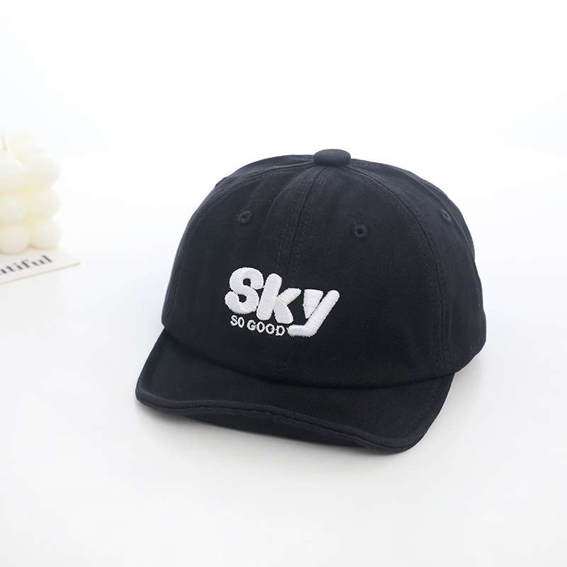 キッズ帽子 キッズ向け「SKY」英語入り ベビー帽子