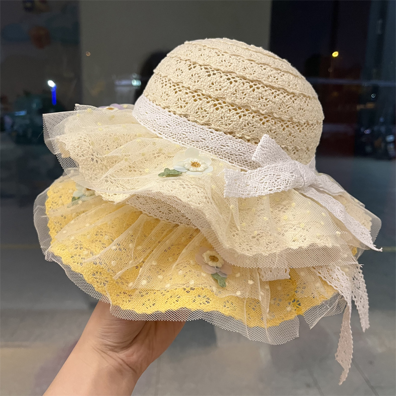 キッズ帽子 ふんわりレース付き花飾りお姫様帽子