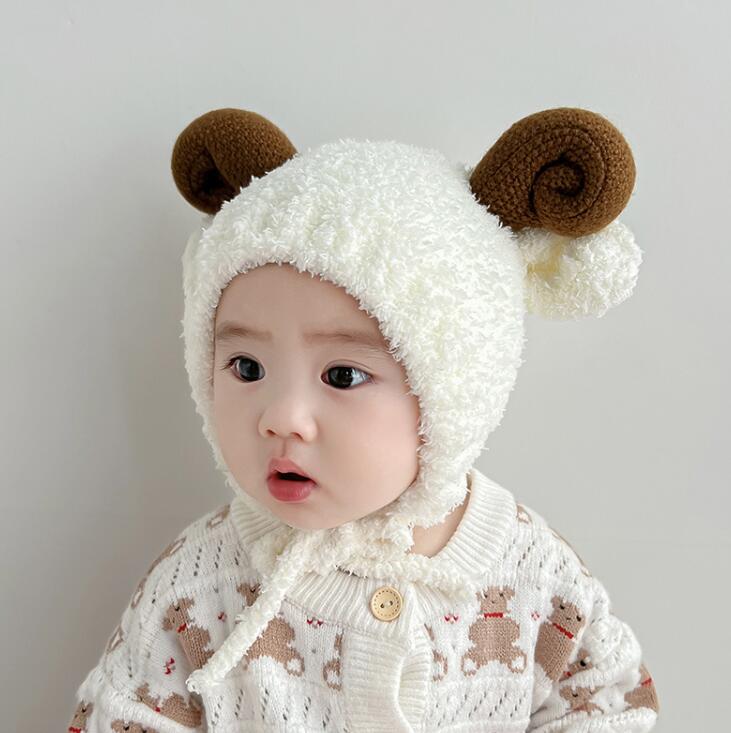 https://fulmo-img-server.com/cheerhat/478947fb-d4da-4d93-be7a-f163a025c0d0.jpg