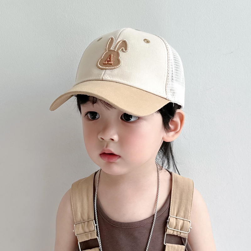 キッズ帽子 うさぎさん刺繍メッシュキャップ