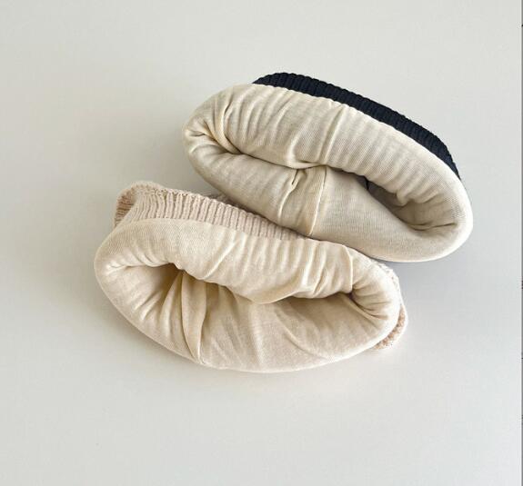 キッズ帽子 冬用ニット帽 耳当て付き 4色展開