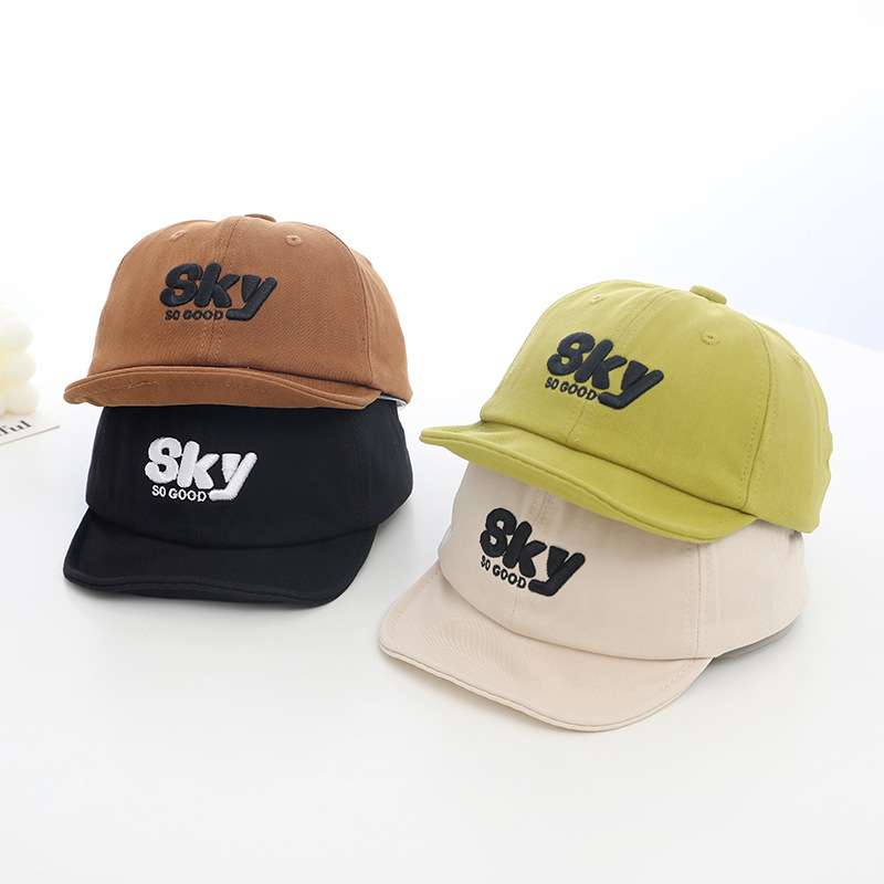 キッズ帽子 キッズ向け「SKY」英語入り ベビー帽子