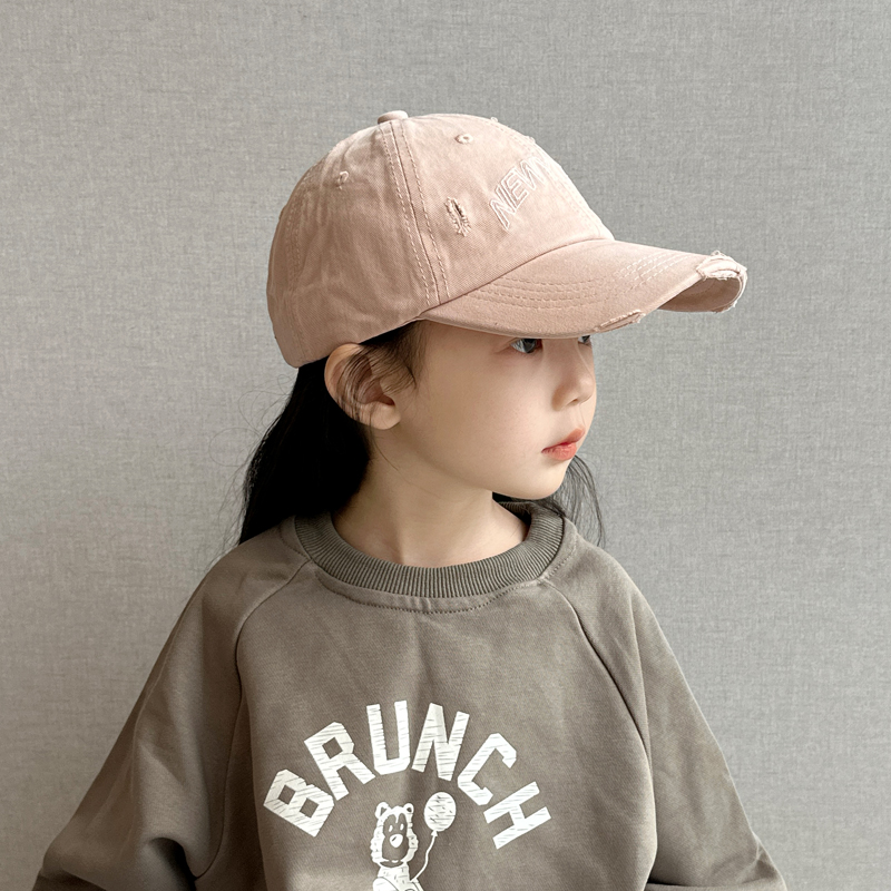 https://fulmo-img-server.com/cheerhat/a1c21ed0-ade8-4114-9f79-aff31281e357.jpg