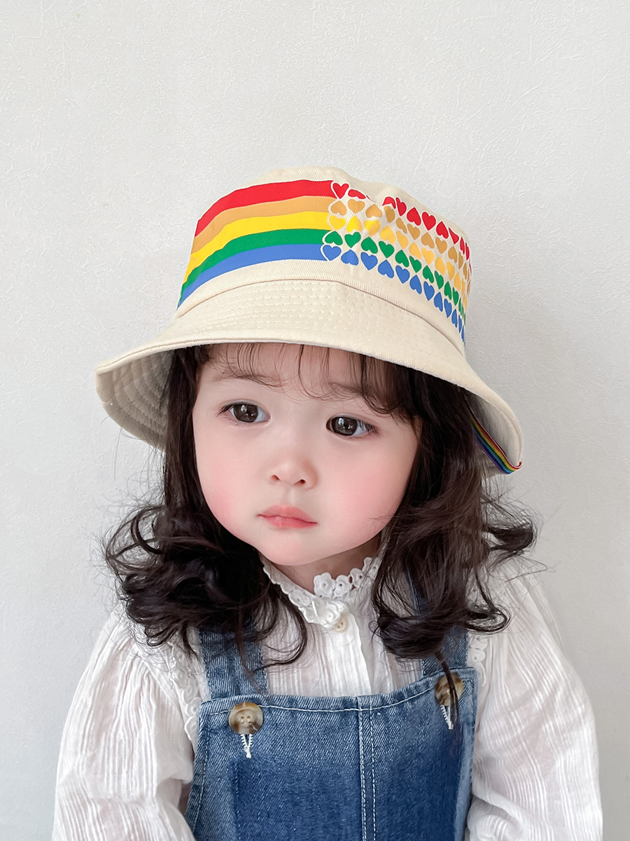 キッズ帽子 ハートいっぱい虹柄バケットハット
