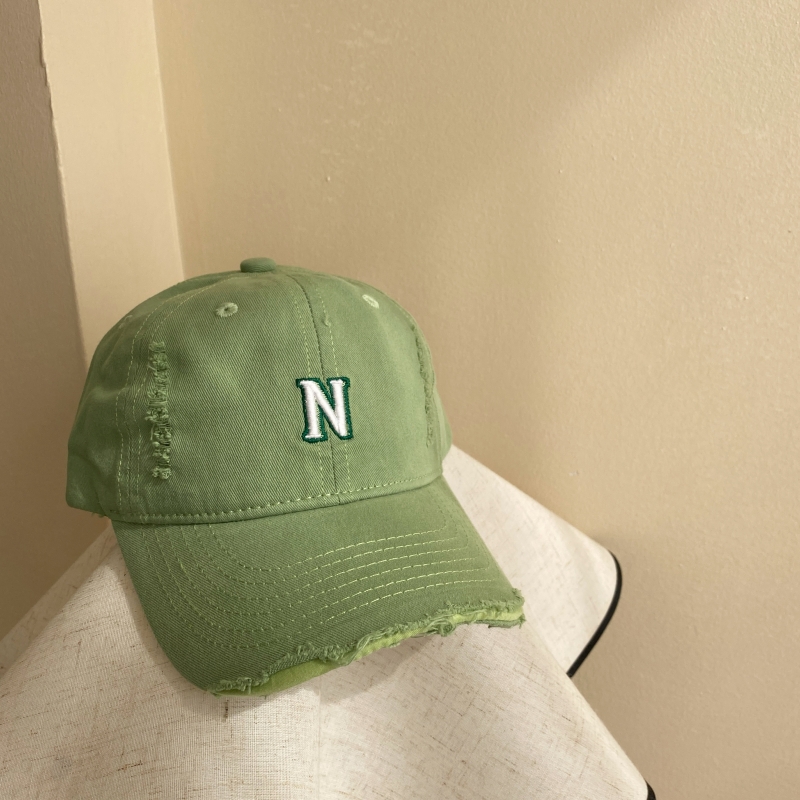キッズ帽子 イニシャル「N」刺繍ダメージヴィンテージキャップ