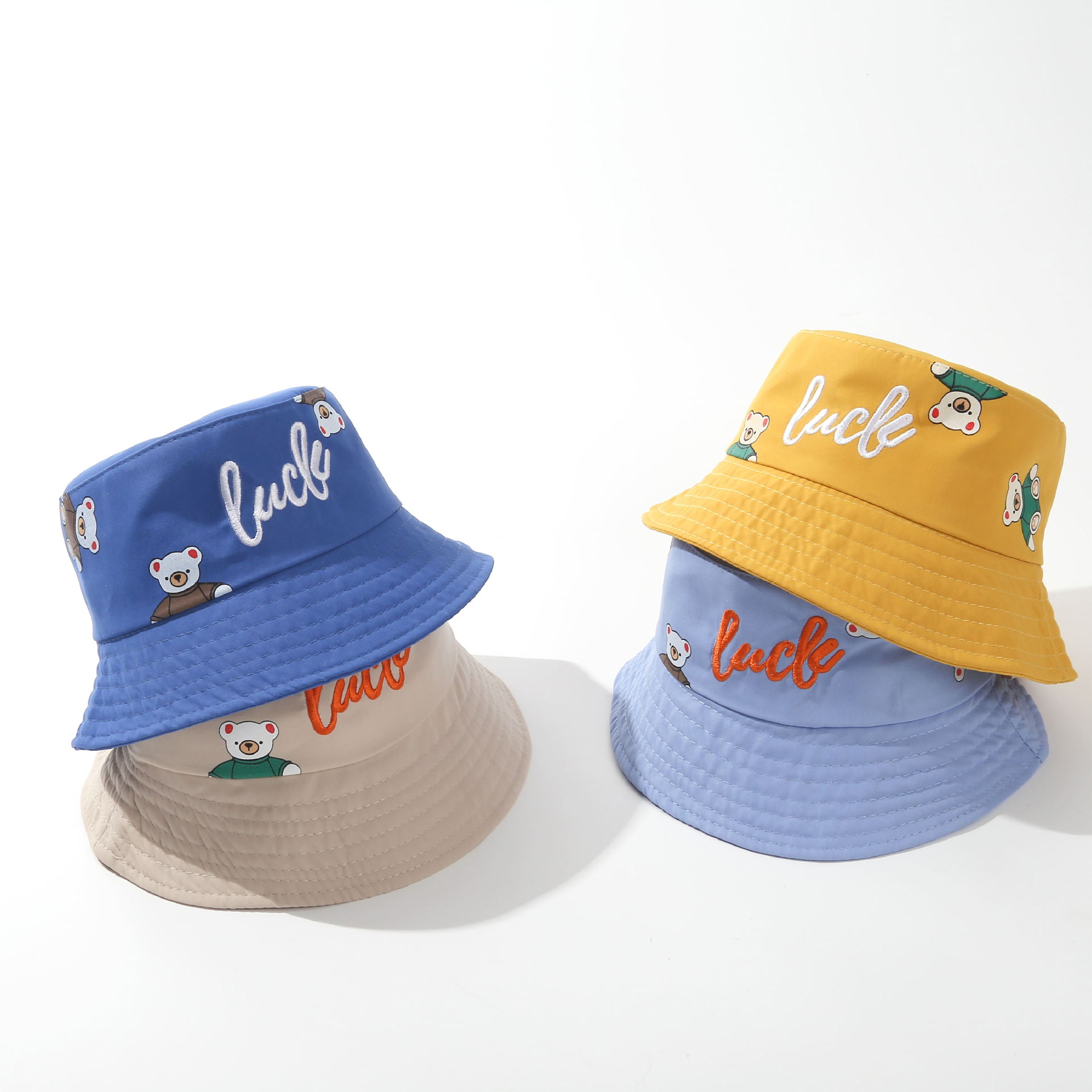 キッズ帽子 くまさん刺繍入りお出かけバケットハット