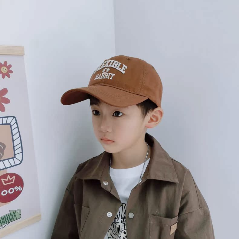 キッズ帽子 英語とうさぎ刺繍入り お出かけキャップ