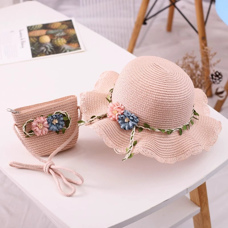 キッズ帽子 お花飾り付きウェーブ麦わら帽子