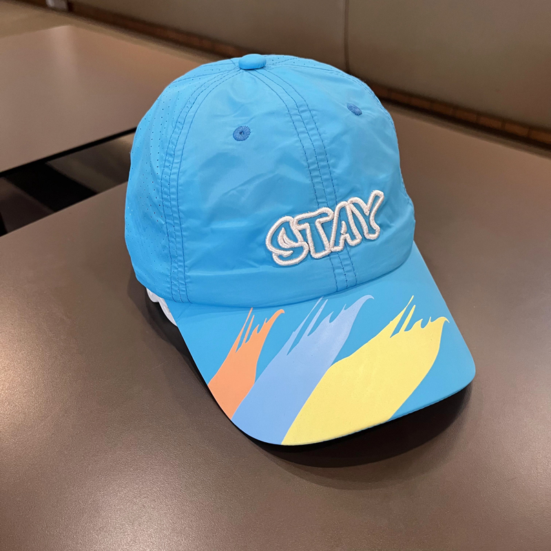 キッズ帽子 お洒落ロゴ入り ブラッシュキャップ