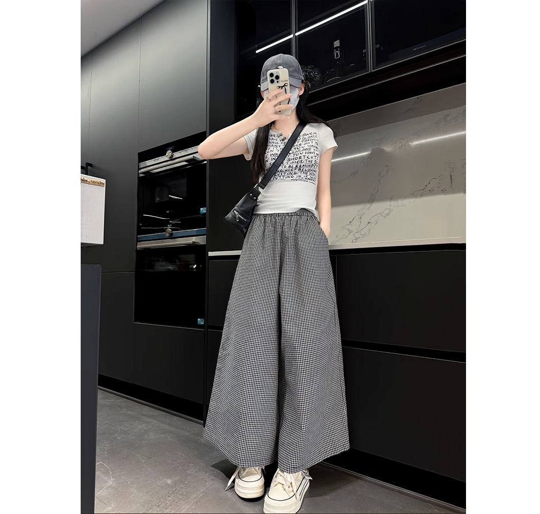 https://fulmo-img-server.com/chekkuru/1746757253731_voa6g8id_pyhvcdmt.png