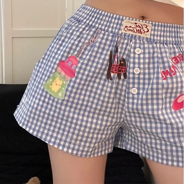 チェックパンツ ワッペン付き格子柄ショートパンツ