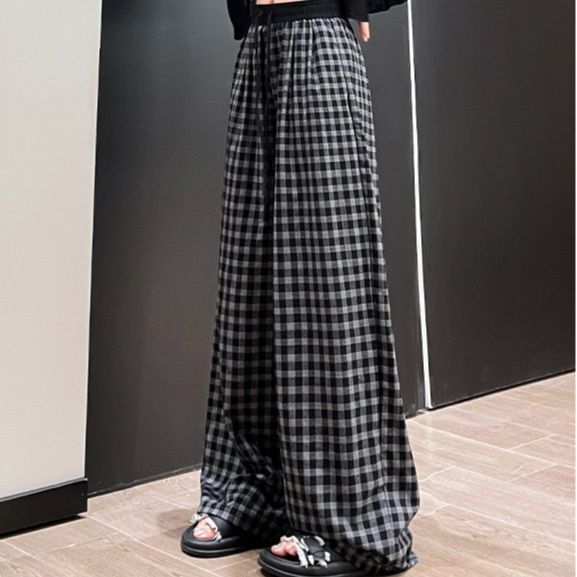 チェックパンツ 格子柄のゆったりワイドパンツ
