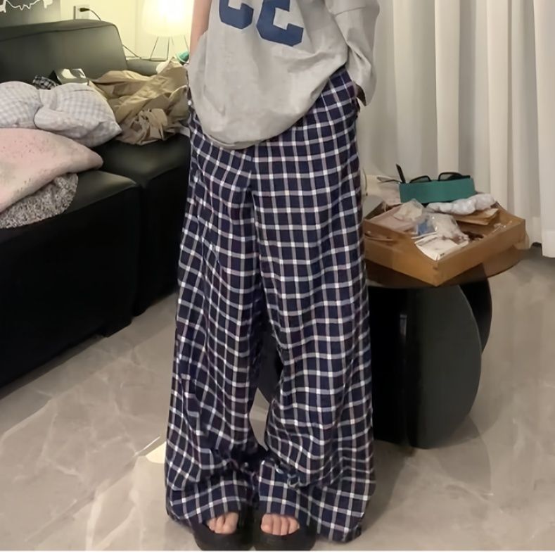 チェックパンツ 格子模様のゆったりパンツ