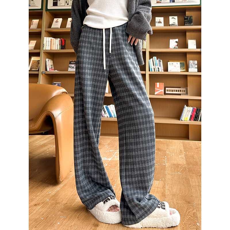 チェックパンツ　リラックス感溢れるゆったり