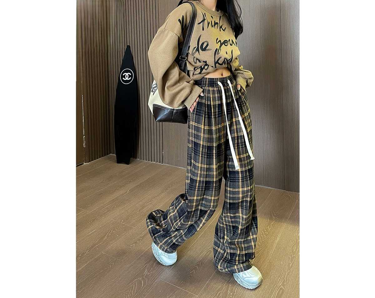 チェックパンツ ゆったり着こなし 格子柄ワイドパンツ