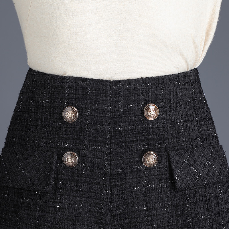 チェックパンツ ラメ入りツイード生地装飾ボタン付き ショートパンツ