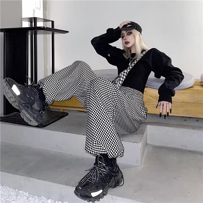 https://fulmo-img-server.com/chekkuru/92fc8e96-b60d-4606-95d9-ef32d38371ea.jpg