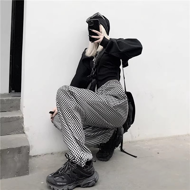 https://fulmo-img-server.com/chekkuru/a8d9d3f1-51ef-4499-8adf-c5c25be1ecce.jpg