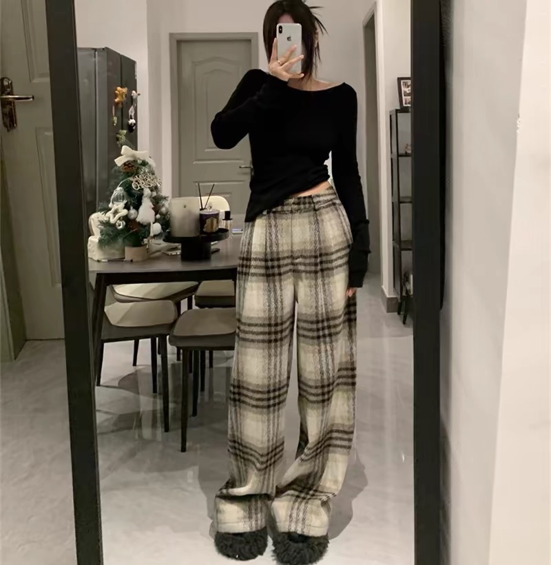 チェックパンツ 大人カジュアルな格子柄ワイドパンツ