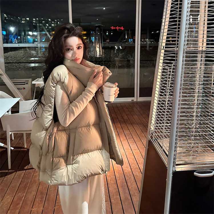 レディースベスト 軽やかシルエットベスト中綿