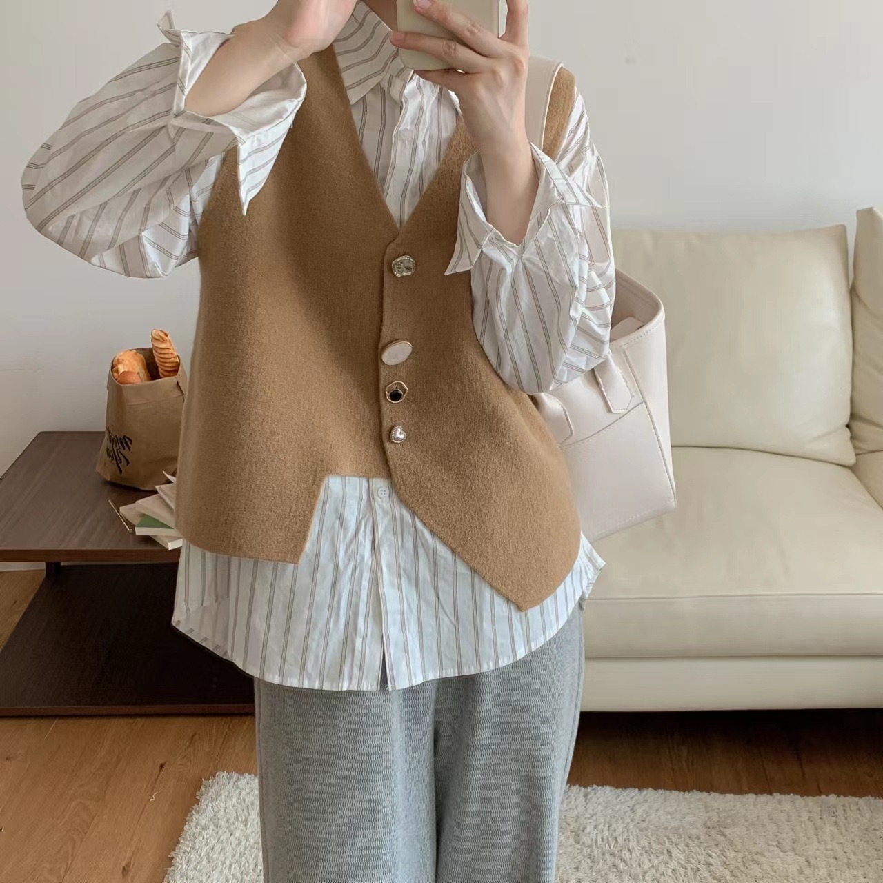 レディースベスト 秋冬新作ニットベスト袖なし上品レディース