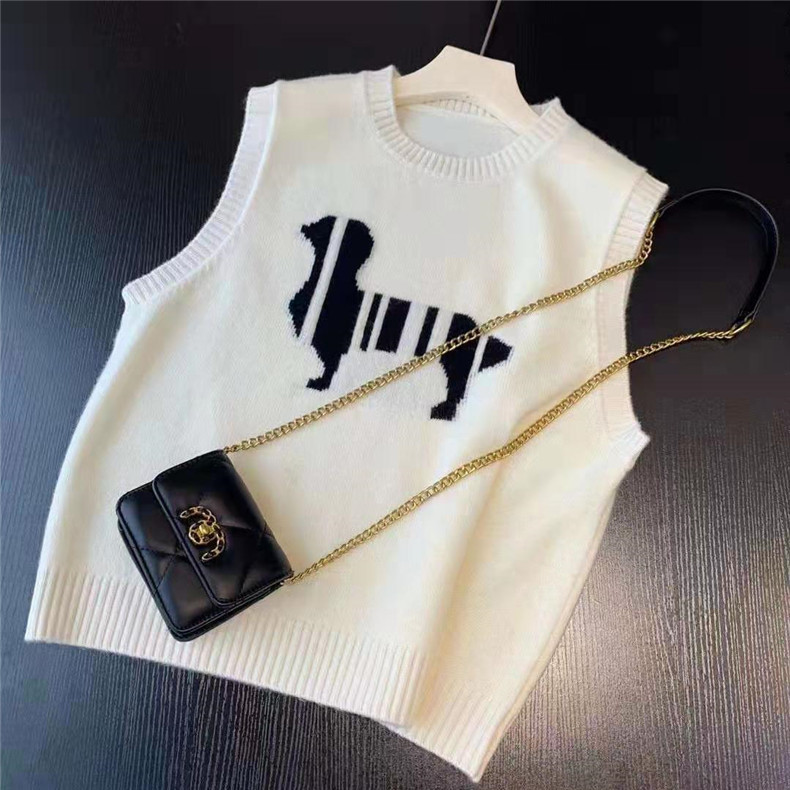 レディースベスト 猫柄ニットベスト 重ね着対応 体型カバー