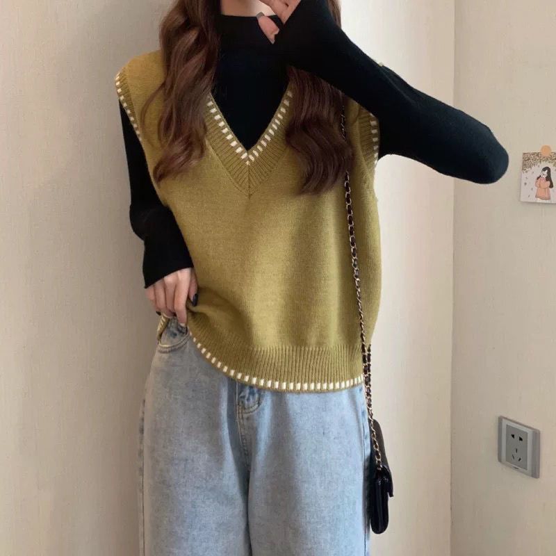 レディースベスト パール風装飾付きブイネックニットベスト