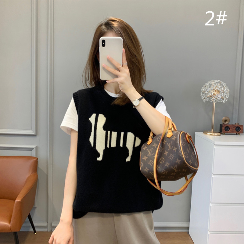 レディースベスト 猫柄ニットベスト 重ね着対応 体型カバー