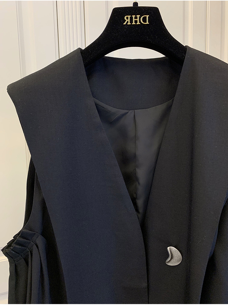 レディースベスト 上品ジレベスト 袖なし 黒 レディース 着回し抜群