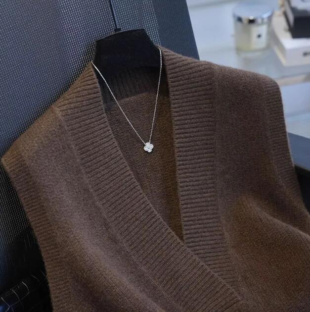 レディースベスト 2026新作 レディース おしゃれニットベスト 2色展開