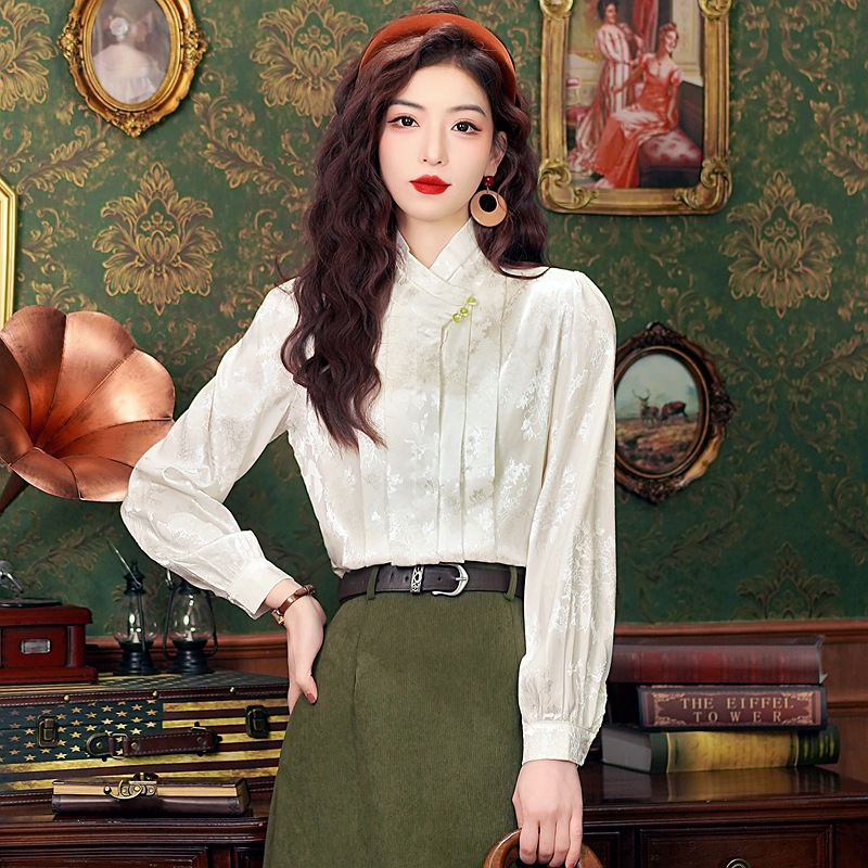 https://fulmo-img-server.com/chinii/0052c03d-44c2-43ce-87bb-241a299d6b14.jpg
