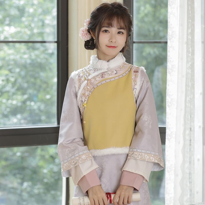 https://fulmo-img-server.com/chinii/08852c98fa79176ba97890b1c1fe2445.jpg