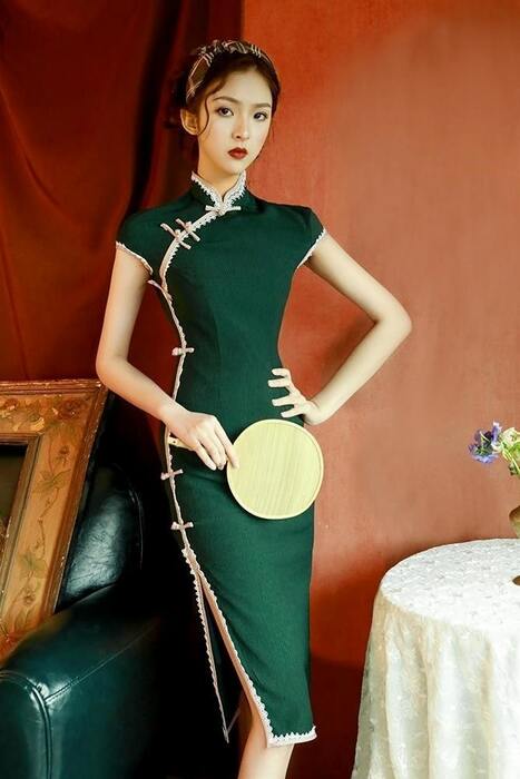 https://fulmo-img-server.com/chinii/09d48ff367a9977a1b2672bb27070721.jpg