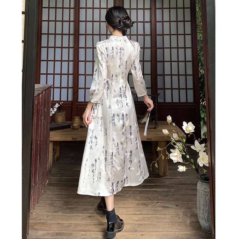 チャイナ服  優雅な書道柄チャイナドレスワンピース