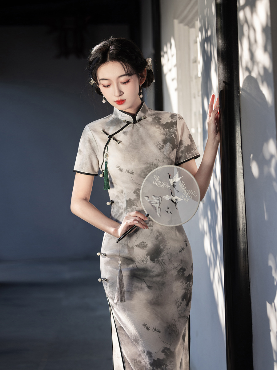 https://fulmo-img-server.com/chinii/0a3573b9-85c3-4747-9562-d8acc54908af.jpg