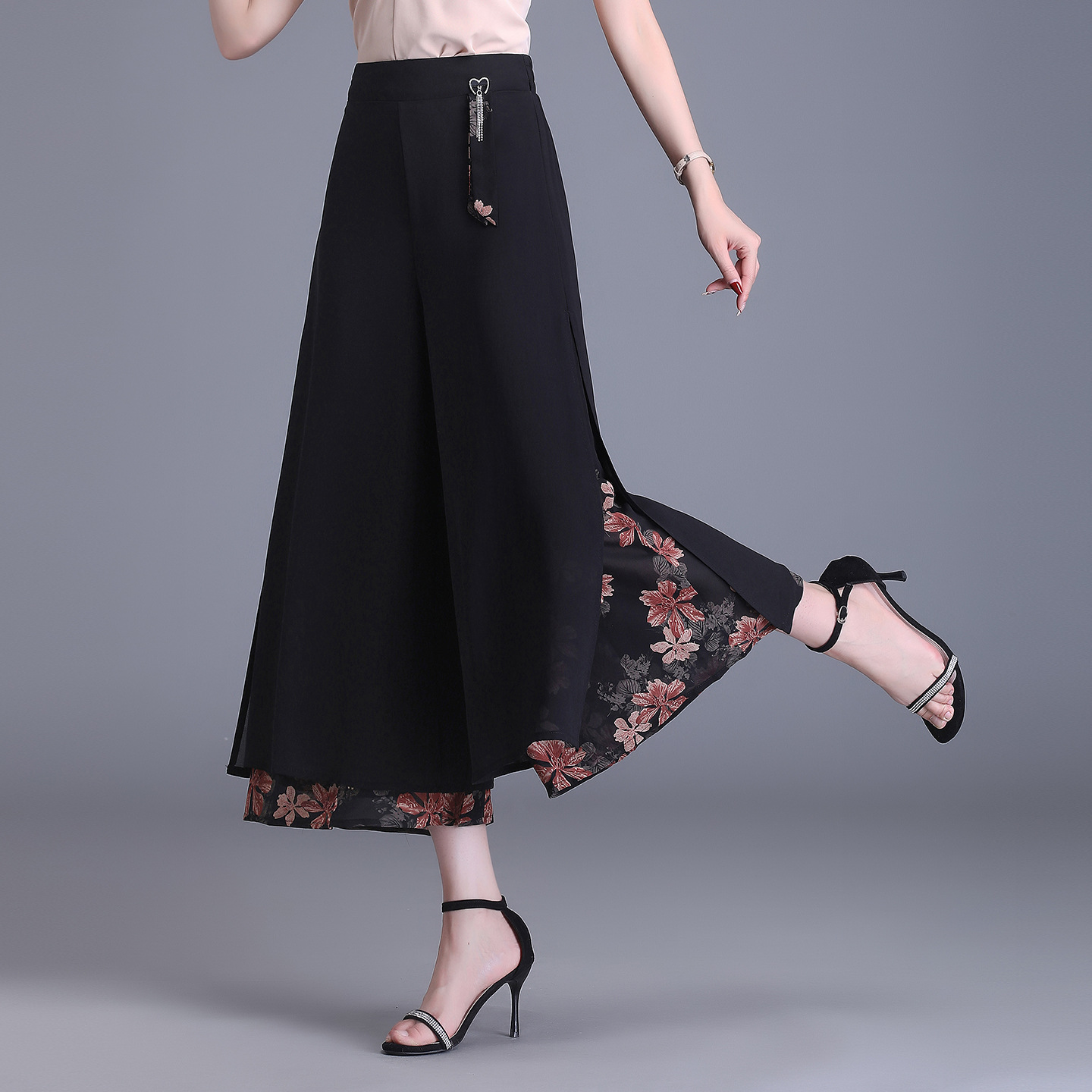 https://fulmo-img-server.com/chinii/16e890b4-59aa-463e-b41e-df37fb094411.jpg