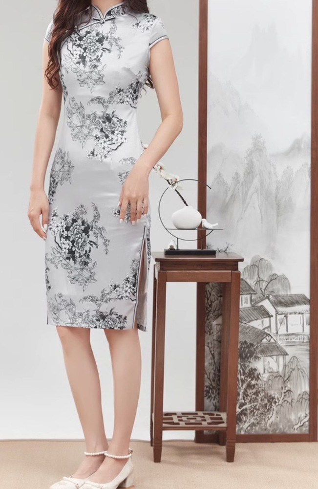 https://fulmo-img-server.com/chinii/17efaf1b02436a07514edb55dd07e103.jpg