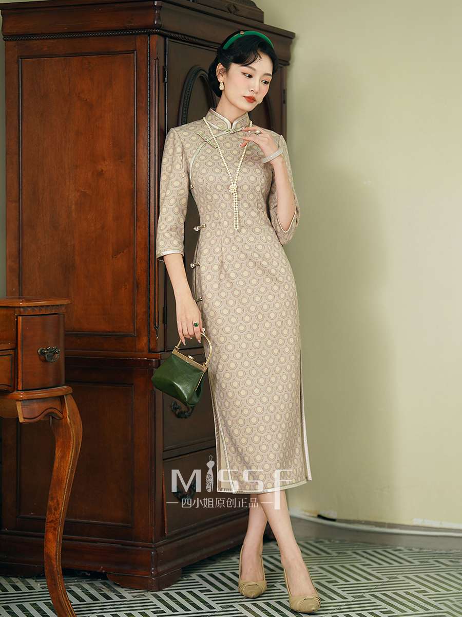 https://fulmo-img-server.com/chinii/1b4f5299f9e36a81e655c813e4894484.jpg