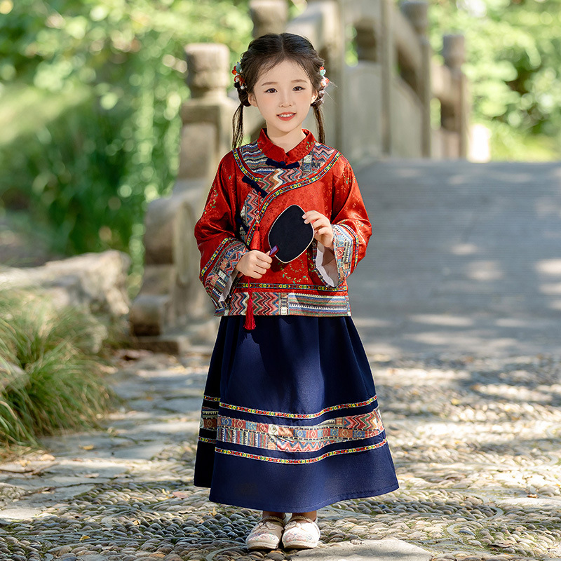 https://fulmo-img-server.com/chinii/23e2e2d6-77bf-401a-90ca-178041128d4b.jpg