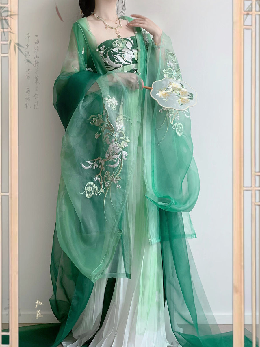https://fulmo-img-server.com/chinii/25c39b6c-6c37-4968-8dc7-81e8c25d6935.jpg