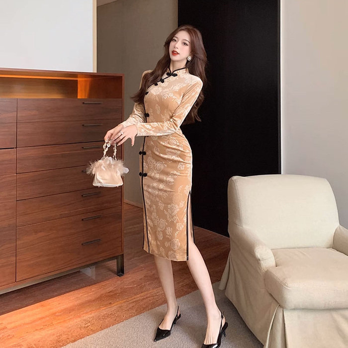 https://fulmo-img-server.com/chinii/28bb058f8ff359e9ad869241a1277973.jpg